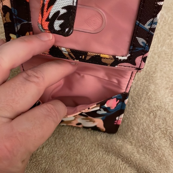 Vera Bradley Lighten Up RFID Small Wallet NWT - Picture 9 of 12